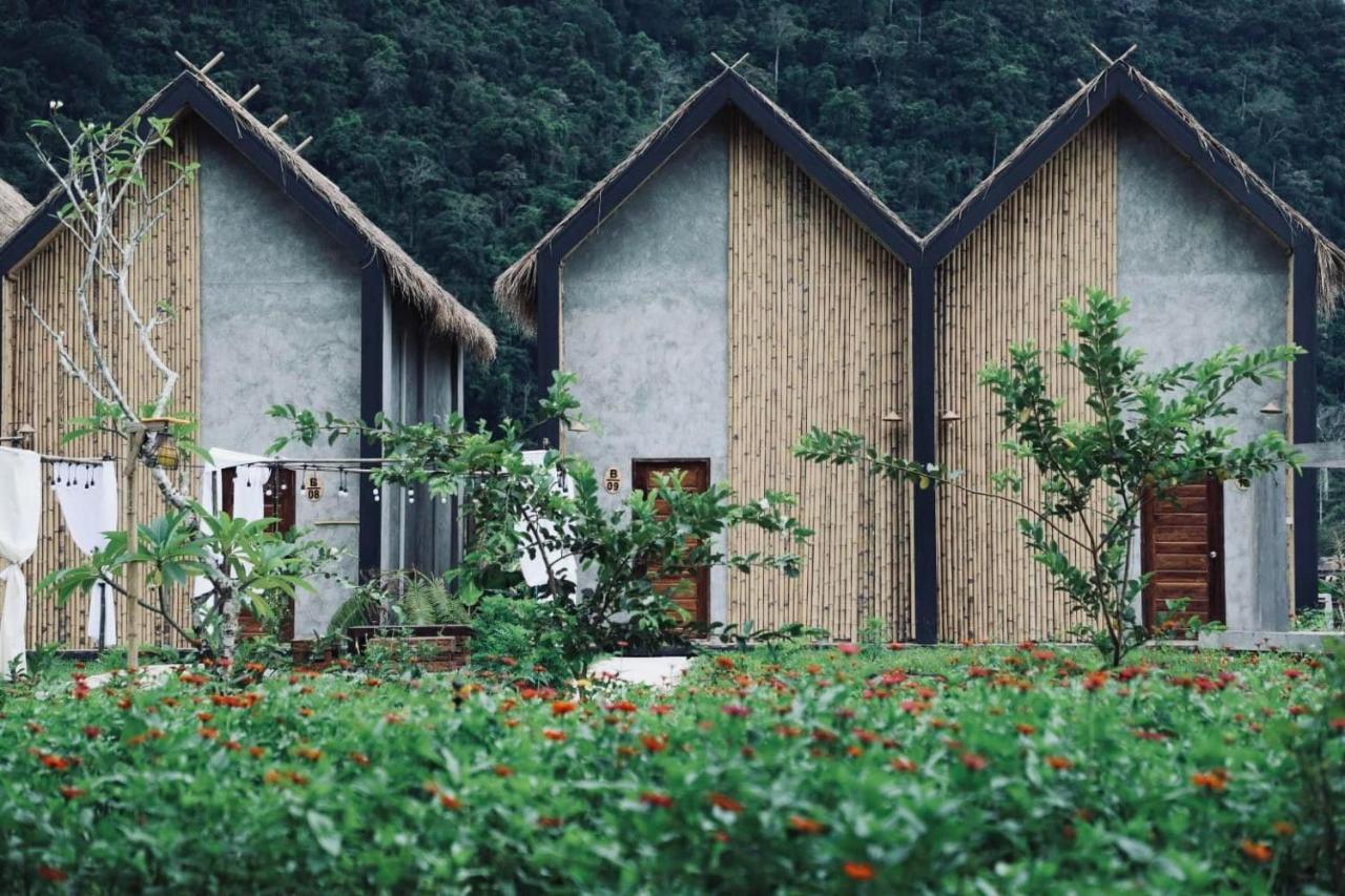 Vangvieng Angsavanh Resort Ванг-Виенг Экстерьер фото